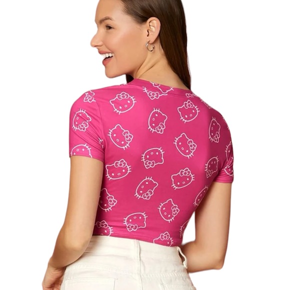 HELLO KITTY CROP TOP T-SHIRT - Picture 9 of 11